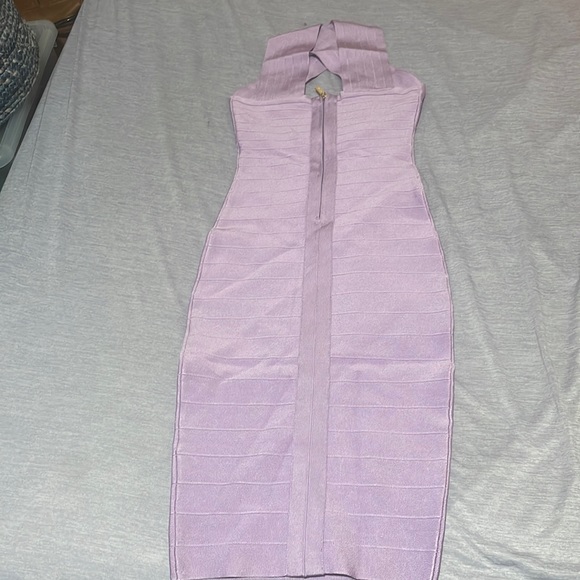 ✨NEW✨MARCIANO body con dress - Picture 3 of 4